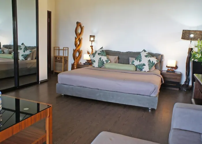 Blue Hill 4*
